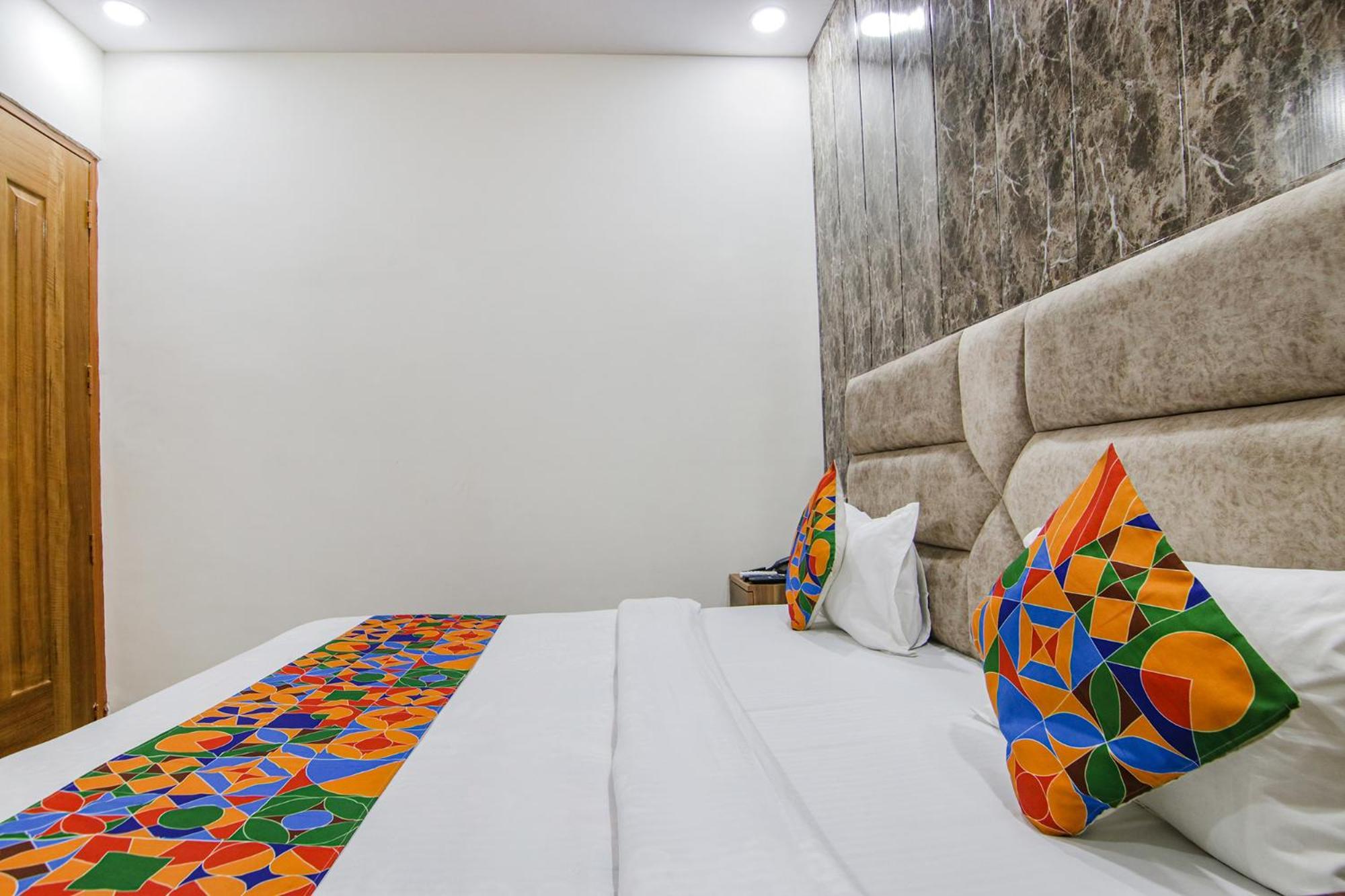 Fabhotel Hc South Crown Mohali Ngoại thất bức ảnh