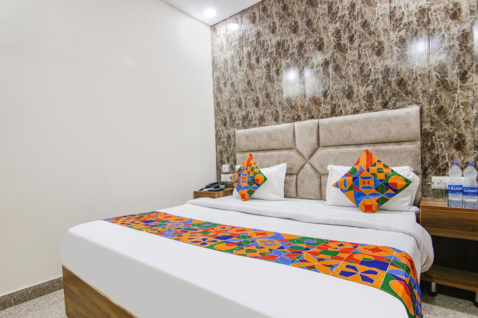 Fabhotel Hc South Crown Mohali Ngoại thất bức ảnh