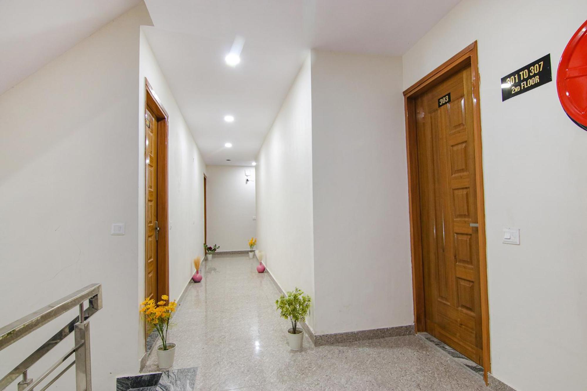 Fabhotel Hc South Crown Mohali Ngoại thất bức ảnh